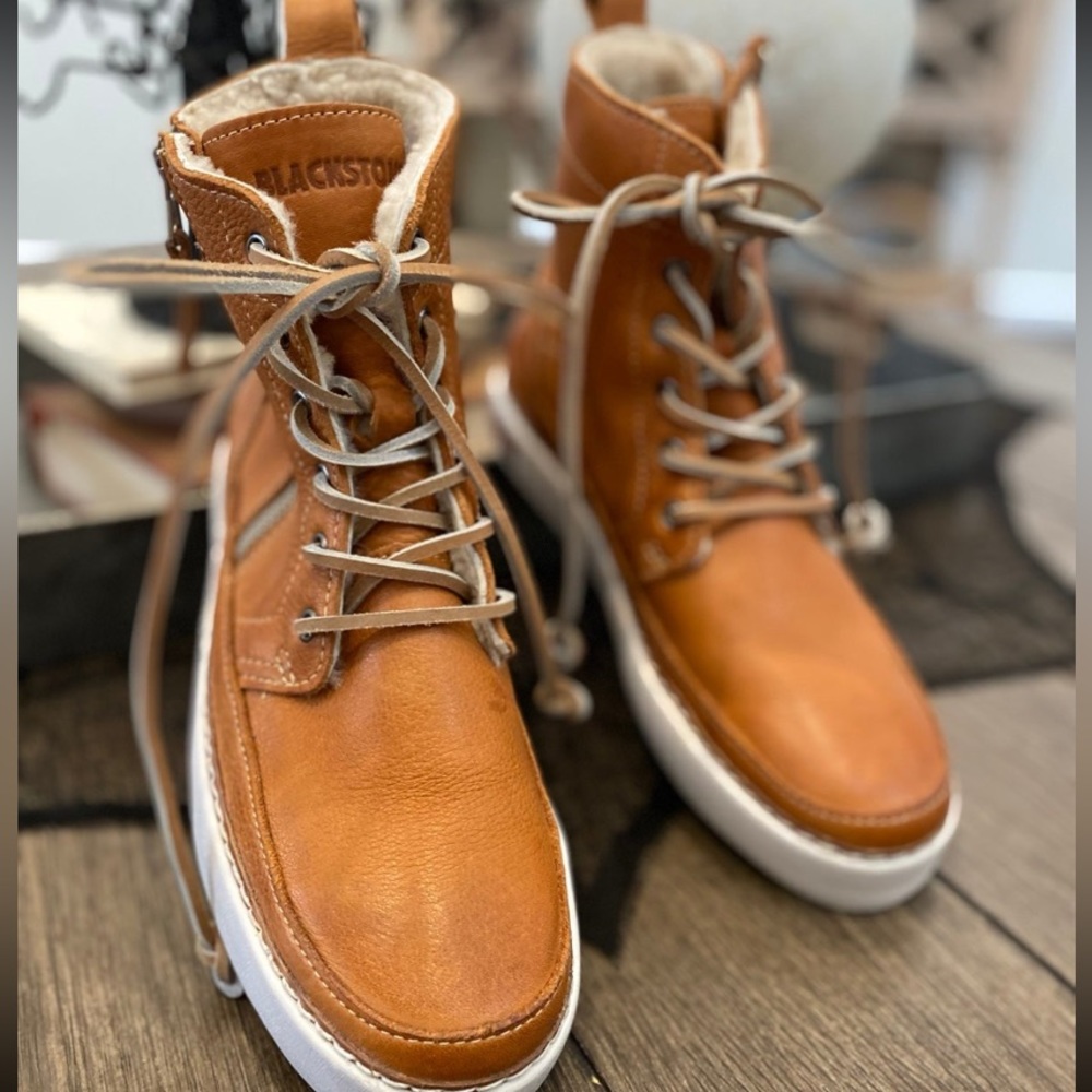 Blackstone Boots Genuine Shearling Lined Sneaker Boot (Women’s)